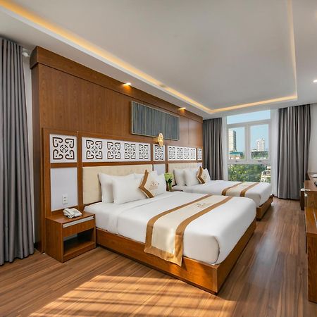 Prague Da Nang Beach Hotel Екстериор снимка