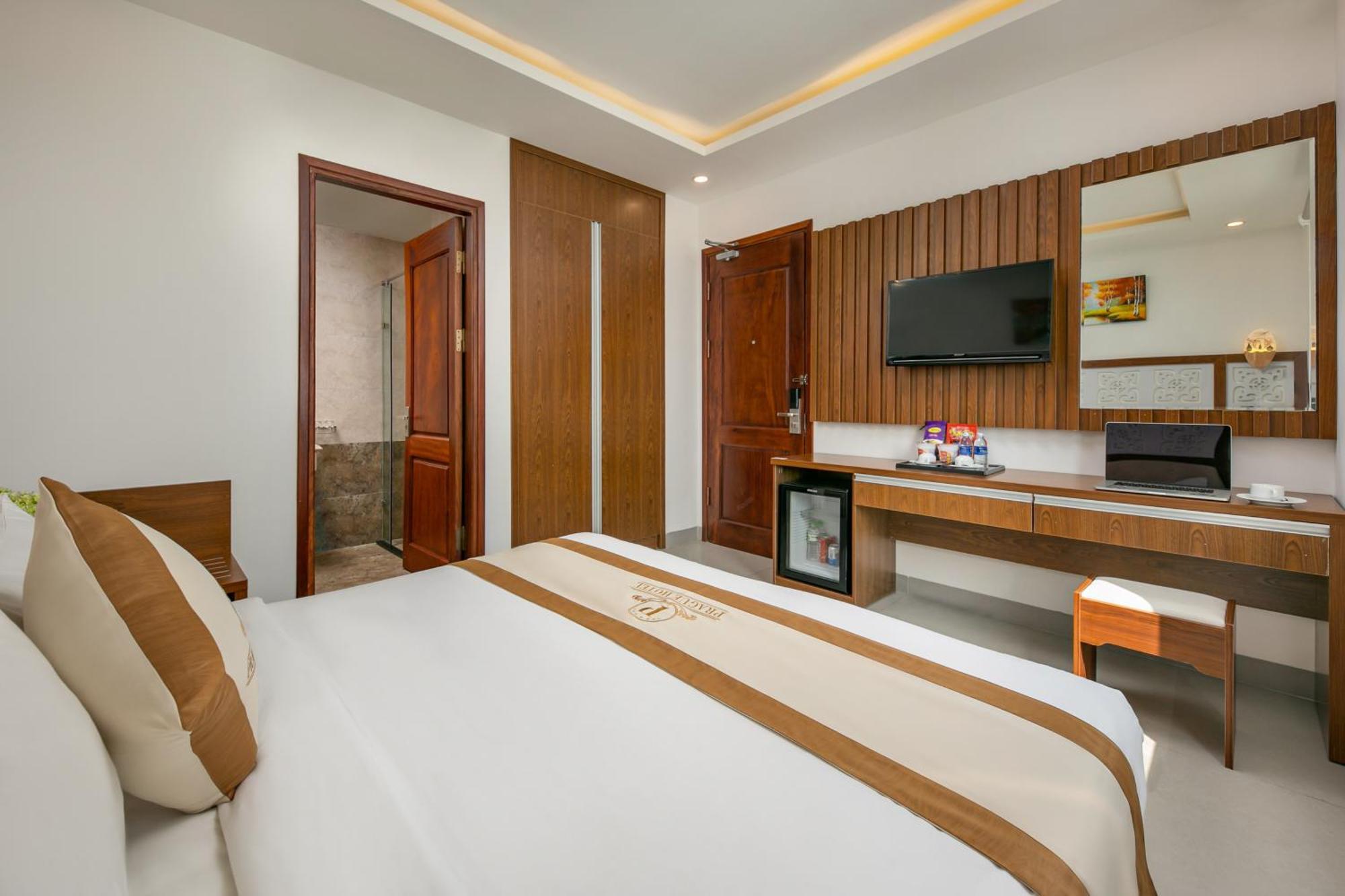 Prague Da Nang Beach Hotel Екстериор снимка
