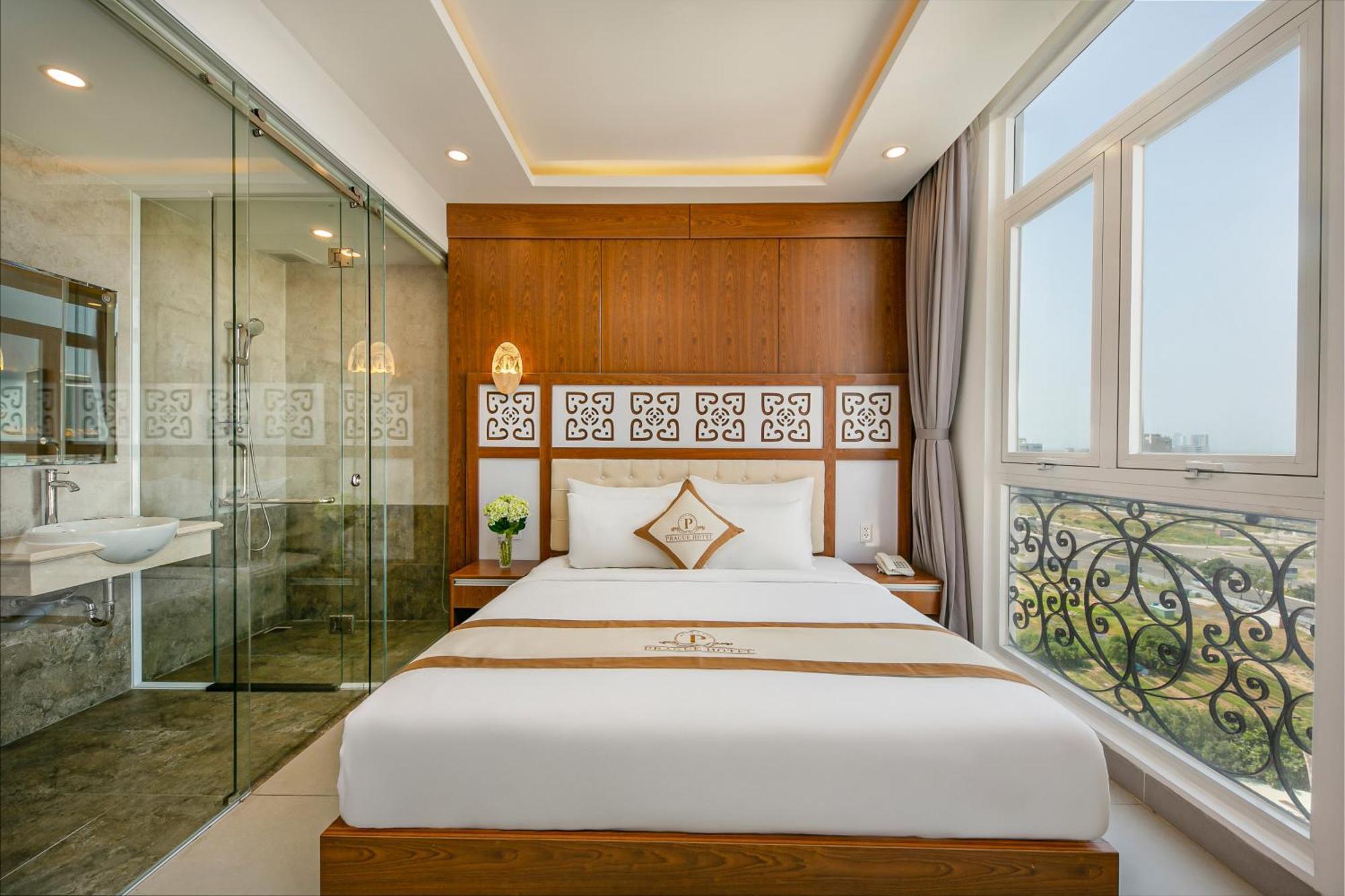 Prague Da Nang Beach Hotel Екстериор снимка