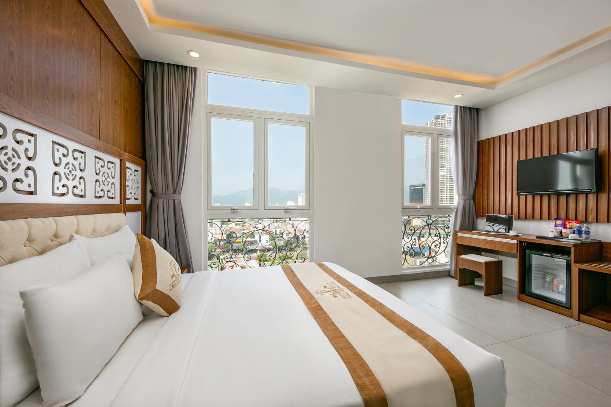 Prague Da Nang Beach Hotel Екстериор снимка