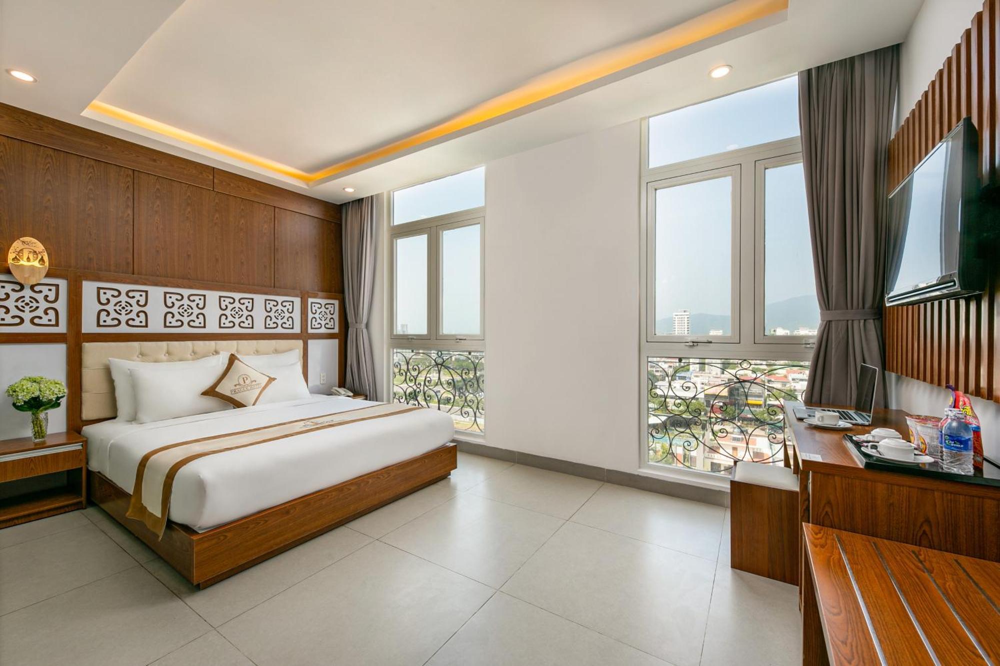 Prague Da Nang Beach Hotel Екстериор снимка