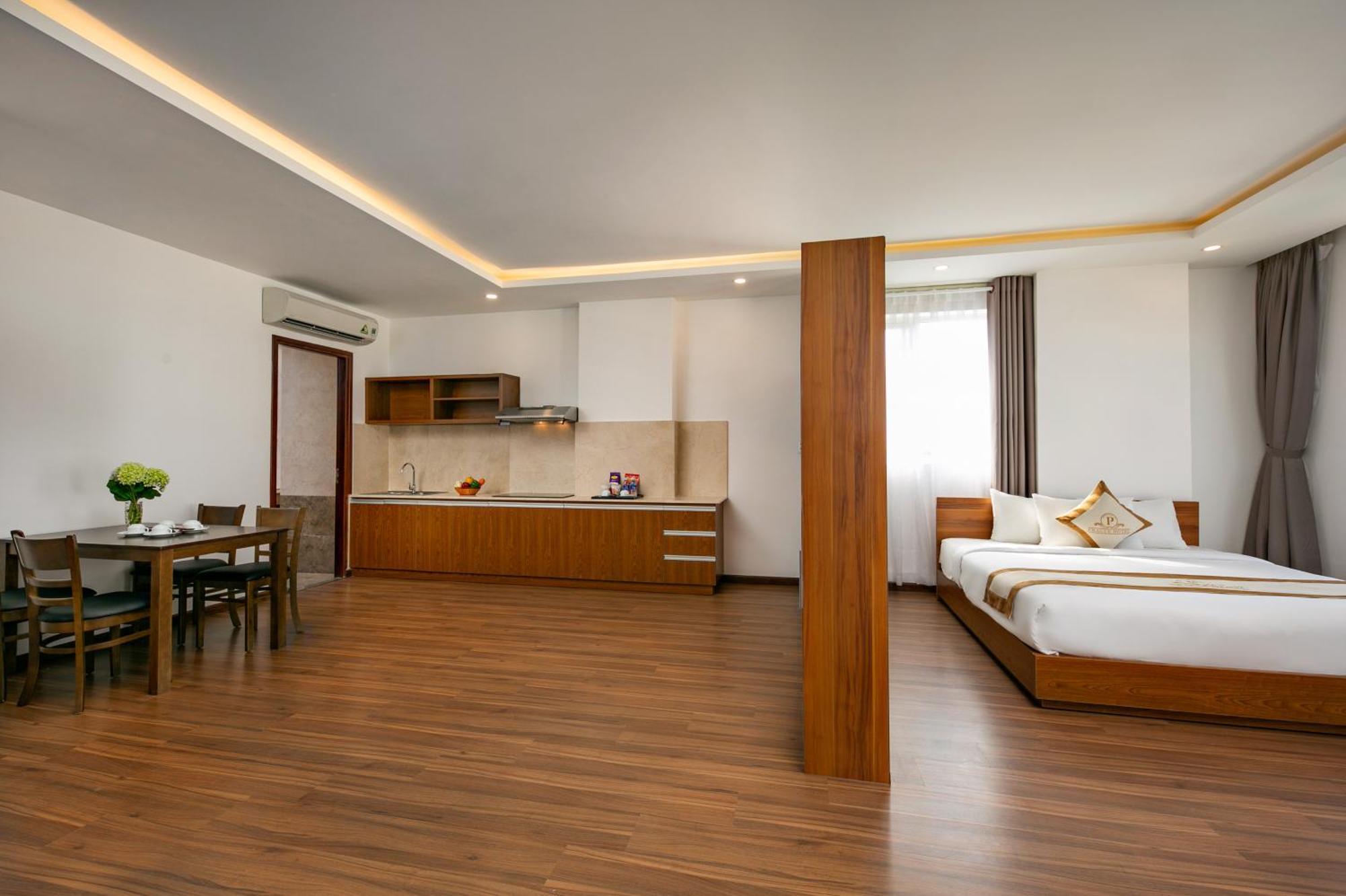 Prague Da Nang Beach Hotel Екстериор снимка