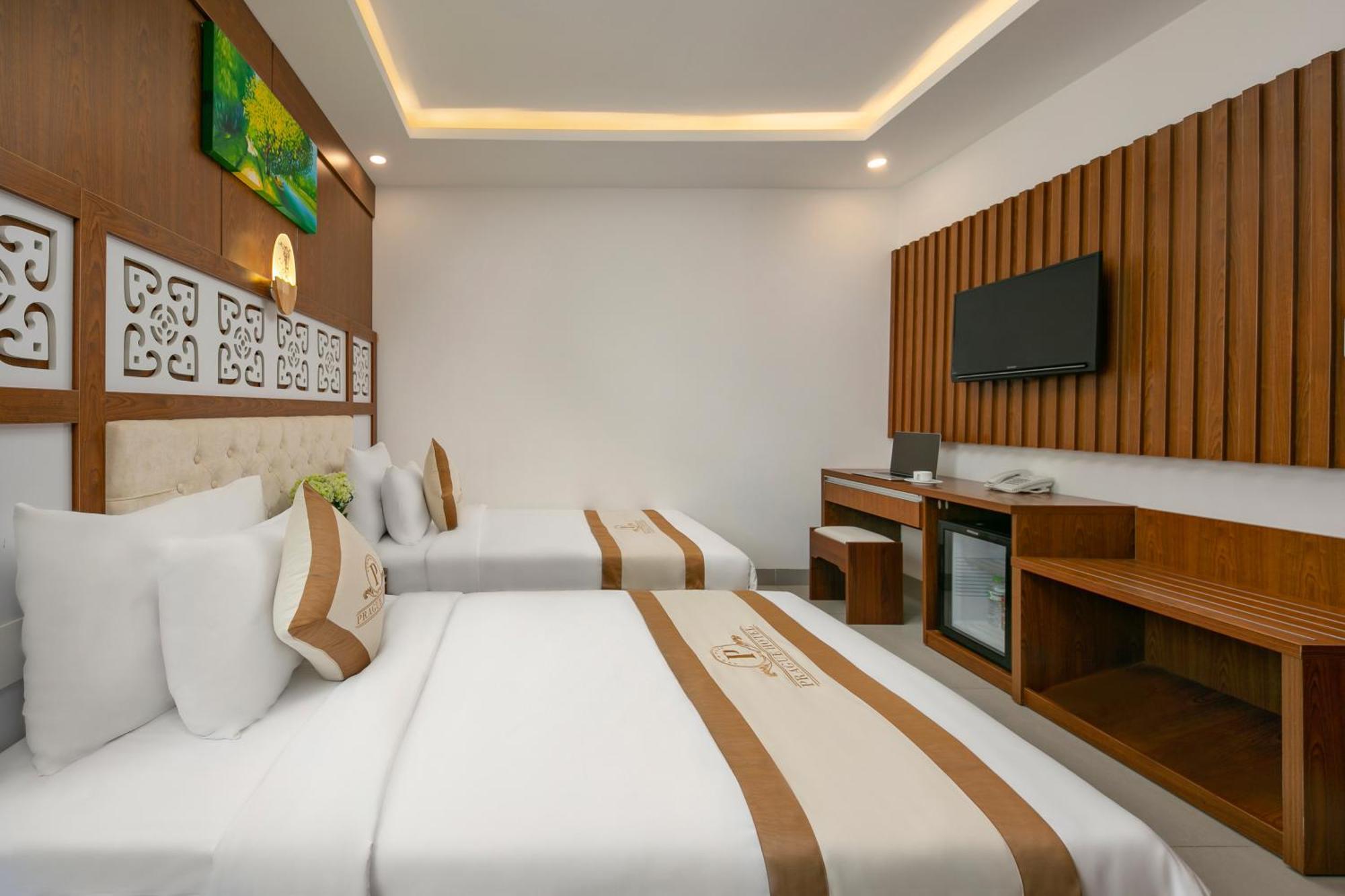 Prague Da Nang Beach Hotel Екстериор снимка