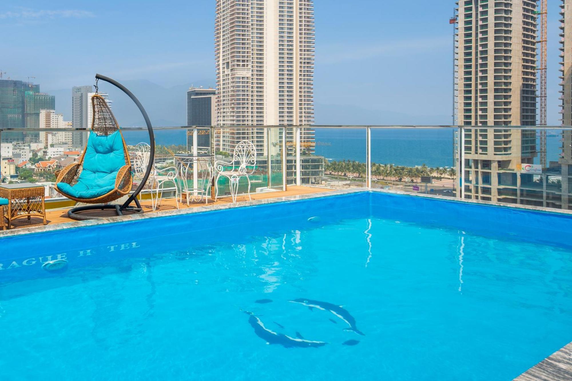 Prague Da Nang Beach Hotel Екстериор снимка